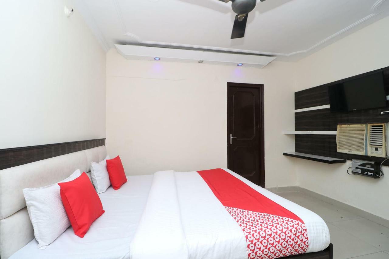 Oyo 37721 Hotel Kings Pathankot Ngoại thất bức ảnh