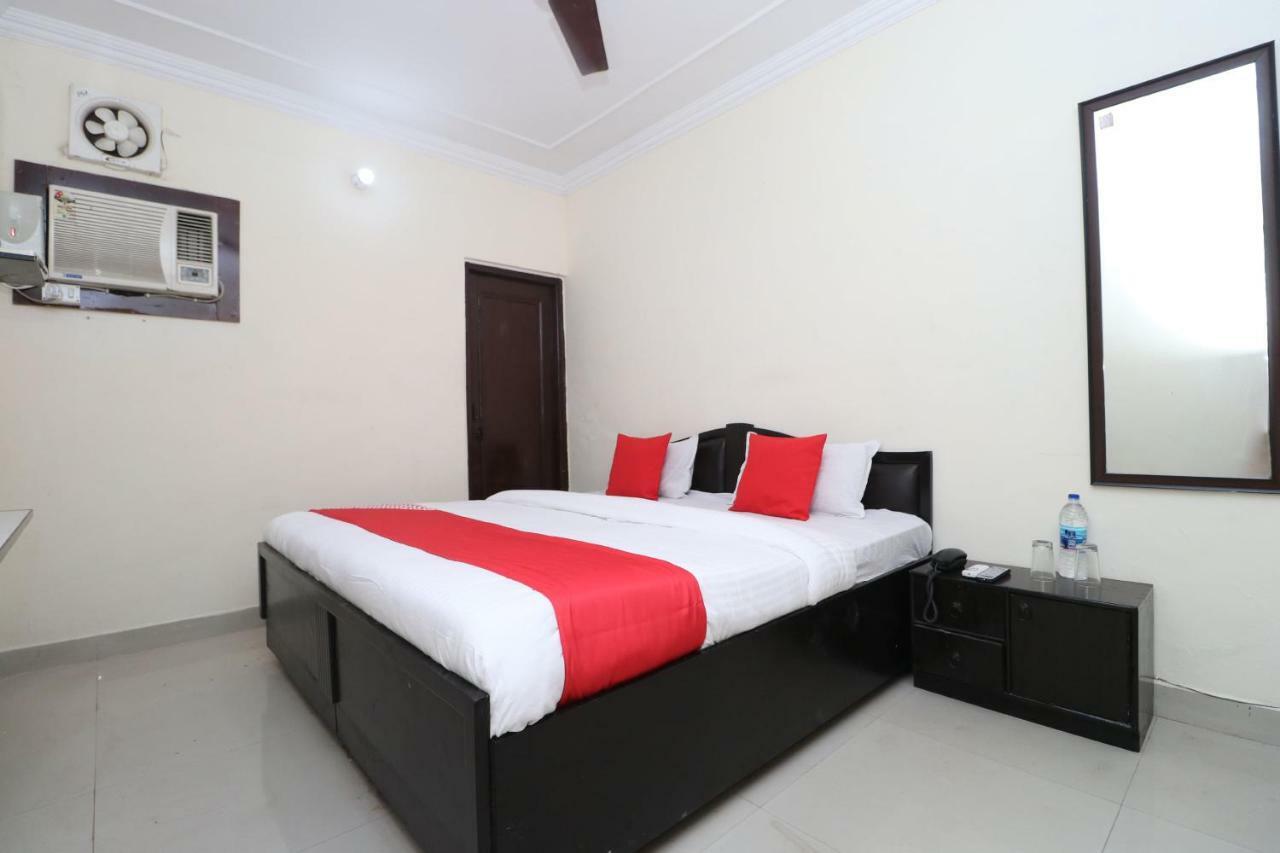 Oyo 37721 Hotel Kings Pathankot Ngoại thất bức ảnh